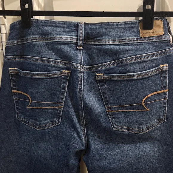 AE Outfitters 10L Kickboot Jeans - Picture 5 of 5